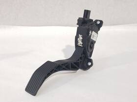 234.fd8y15 Accelerator Gas Throttle Pedal Oem 11 12 13 14 15 16 17 18 19 Ford E350