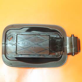 Audi 8w0809906d A4 S4 Fuel Pocket 2017 2018 2019 2020 2021 2022 2023 Oem