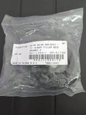 891-1068-1 Auto Metal Direct Fuel Filler Neck Grommet New In Packaging