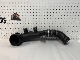 069-02 Bmw 08 E90 335xi Air Intake Charge Pipe Oem 069-02 Bmw 08 E90 335xi Air Intake Charge Pipe Oem