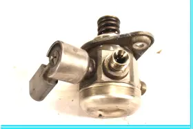 13517595350 Bmw 09-12 750li 750i F01 F02 High Pressure Fuel Pump Hpfp 7595350 Oem