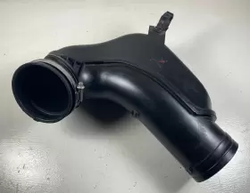 7605045 Bmw 1371 2013-16 F30 F32 N26 Air Intake Boot Tube
