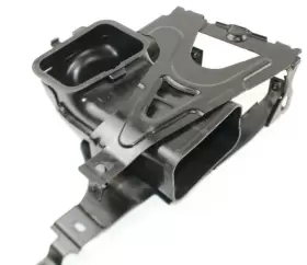 13717577470 Bmw 2009-2015 740li 740i 750i 750li Right Air Intake Channel Duct With Bracket Oem