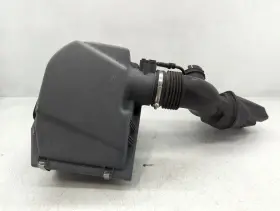 70312993 Bmw 2006-2008 Z4 Air Cleaner Intake-duct Hose Tube Xhars