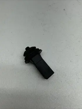 8228939 Bmw 2009-2016 535i F10 Gas Fuel Tank Door Ejector Buffer Stop Used Oem