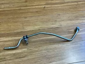 9452385 Bmw Oem 2017 2018 2019 2020 - 2023 X7 G07 G20 330i G30 530i Fuel Flow Line