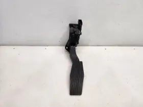 234.gm4e12 Buick 2012 Verano 2.4l / At Fwd Accelerator Pedal - Dbw Drive By Wire