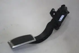 234.gm6x21 Cadillac 2020 2021 2022 2023 Xt5 Accelerator Gas Pedal 84644386