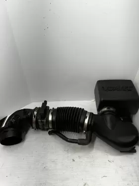 15713005 Chevrolet 96-99 Chevy Gmc Ck Truck Tahoe 5.7 Vortec 350 Air Intake Duct Mass 305 5.0