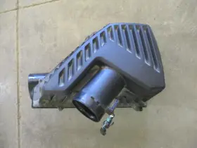319-10233 Chevrolet 20 21 22 23 Blazer Air Intake Cleaner 19k Oem Lkq