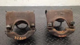 15688335 Chevrolet Truck 95-02 Astro Van Rear Axle U-bolts With Upper Lower Plates Oem