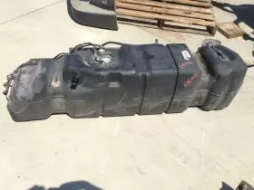 197-02096 Chevrolet Truck Used 2005 Silverado 34 Gallon Gasoline Tank 04-10 Shipped Los Angeles