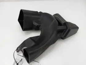 338.ch1607 Chrysler 2007 Town Country Air Intake Resonator Oem