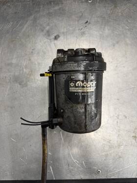 Cummins 3943976 Oem 1997-1998 Dodge Ram 2500 3500 12v 5.9l Fuel Filter Housing # 4882423