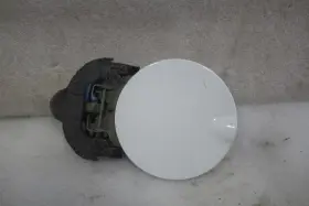 177.ch8m17 Dodge Truck 2013 2014 2015 2016 2017 2018 Ram 1500 Fuel Filler Door Gas Cap White