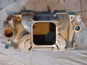 2971 Edelbrock Aluminum Intake Victor 4500 Read Description See Pics