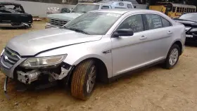 177.fd1o12 Ford Taurus 2012 Fuel Filler Door 757300
