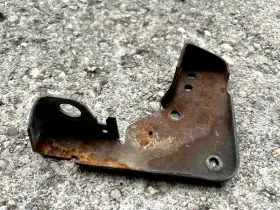 F0ta-9728-ba Ford E9ta-9728-ba 87-96 F150 F250 5.0l 5.8l Efi Throttle Cable Bracket Mount Oem