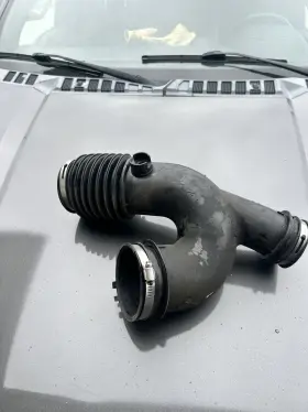 Fl34-9r504-ab Ford 2015 F-150 Air Cleaner Intake Duct Hose Tube Fl349r504ab Oem Used Part