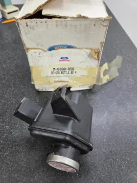 M-8080-r58 Ford Mustang De-gas Bottle Part Number Nos Nib Racing New