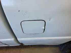 177.fd8102 Ford Truck Ranger 2002 Fuel Filler Door 341127
