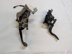 Ford Truck 234.fd8318 6.2l Power Adjusting Accelerator Brake Pedal Set 17 18 19 20 21 F250 F350