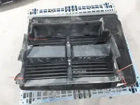 670.fd8c14 Ford Truck Escape 2014 Air Shutter 765749