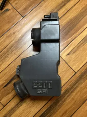 Ft98-ft03 General Motors 15153915 2.2l Gmc Sonoma / Chevy S10 Intake Resonator Box