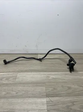 13907601515 Genuine Bmw Oem Oe Factory 2012-18 428i 328i F36 N26 Fuel Tank Breather Line Tube Hose