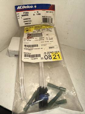 Gm 88988598 Nos - Fuel Pump Motor Control Sensor Connector -#88988598