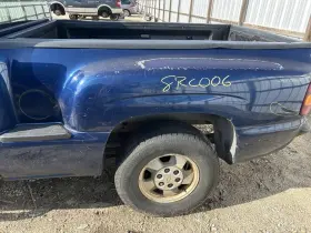 177.gm9m02 Gmc Truck Sierra150 2002 Fuel Filler Door 104824689