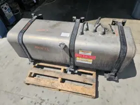 S7740-e0450 Hino 268 S7740-e0d50 Used 2012 90 Gallon Diesel Fuel Tank