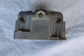 3902355-ev Holley 67-68-69 Corvette Empty Tri-power End Carb Bowl 3659 3x2 Front Rear Used