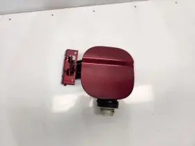 177.ho1h11 Honda 2011 Cr-v Ex Fuel Filler Door With Cap Red 525p