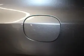 177.hy1g10 Hyundai Genesis 2010 Fuel Filler Door 477812