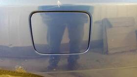 Hyundai 177.hy1r06 Elantra 2006 Fuel Filler Door 1724689