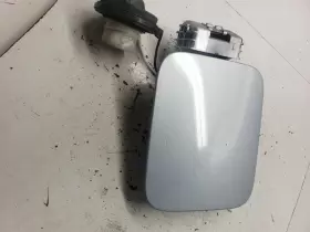 177.hy1s07 Hyundai Sonata 2007 Fuel Filler Door