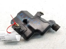 16585-al500 Infiniti 338.in1m03 03-08 Fx35 03-06 G35 Oem Front Air Intake Resonator