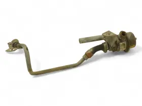 73232a Jaguar 1982 - 1991 Xjs He 5.3l 12 Cylinder Fuel Pressure Regulator W Hose Oem