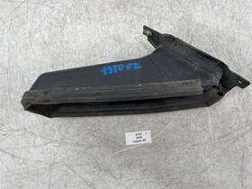 Jaguar 8x236c828 2009 Oem Xf Front Right Passenger Side Lower Air Duct Vent Guide