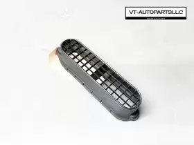 Cpla9a675cb Land Rover 2014-2019 Range L494 Engine Air Cleaner Inlet Grille Oem