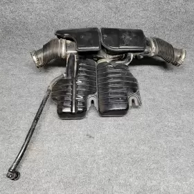 U37da Land Rover 2013 Air Cleaner Intake Resonator Box Oem