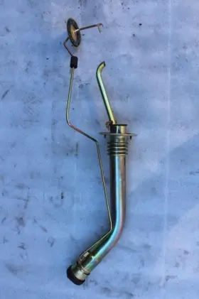 179.le1v99 Lexus 1997 1998 1999 2000 Sc400 Fuel Filler Neck Pipe
