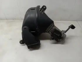 22204-42011 Lexus 1990 - 1994 Ls400 Air Cleaner Box With Flow Meter Oem