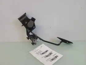 234.le1x04 Lexus Accelerator Gas Pedal Fits 2004 Sc430 549799