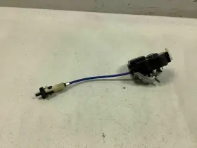 637.le1h03 Lexus Es300 2003 Fuel Tank Door Release Actuator Factory