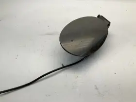 177.ma1v14 Maserati 14 2014 Ghibli S Q4 3.0 Awd At Fuel Filler Door Lid With Cap Oem B