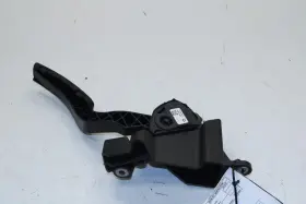 234.ma1v17 Maserati 2017-21 Ghibli 3.0l Accelerator Throttle Gas Pedal Sensor 670034345 Oem