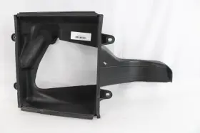 670004140 Maserati 14-17 Ghibli Q4 Front Left Intercooler Duct Shroud Oem