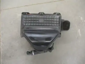 319-n Maseratimotors 319-n/a 2015 Maserati Air Intake Cleaner 39k Oem Lkq